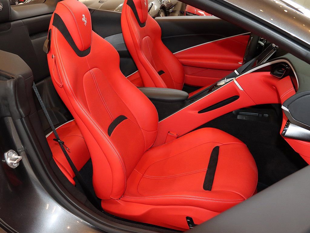 Certified 2024 Ferrari Roma Spider image 34