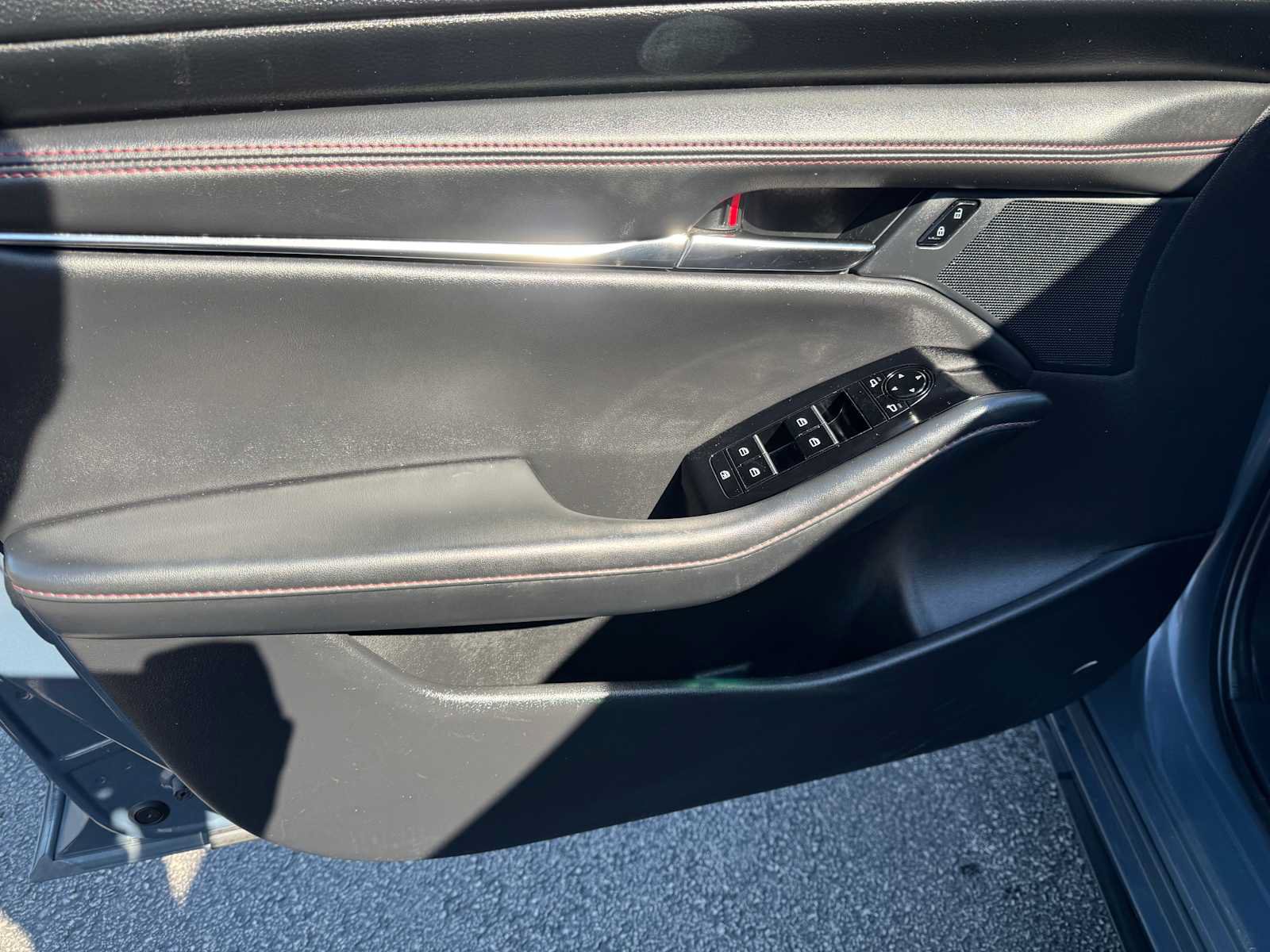 Used 2024 MAZDA MAZDA3 s AWD/4WD image 19