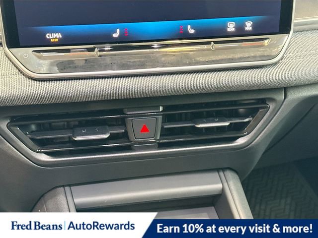 New 2026 Volkswagen Tiguan S AWD/4WD image 9