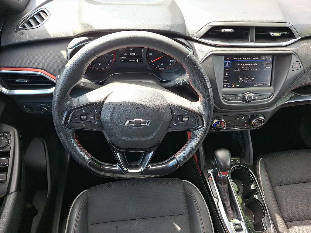 Used 2022 Chevrolet TrailBlazer RS FWD image 13
