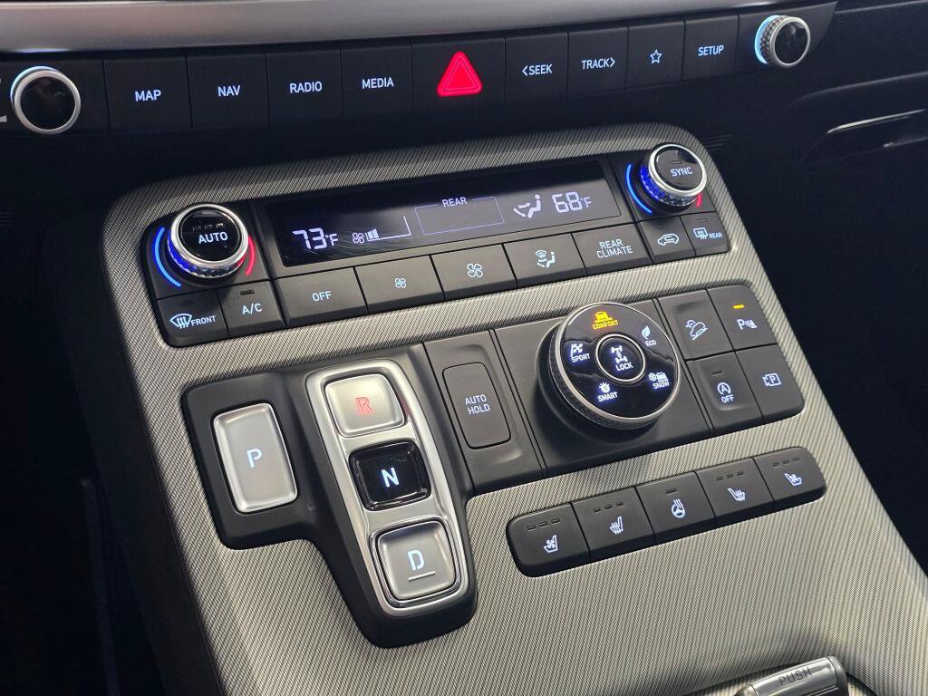 Used 2025 Hyundai Palisade SEL AWD/4WD image 29