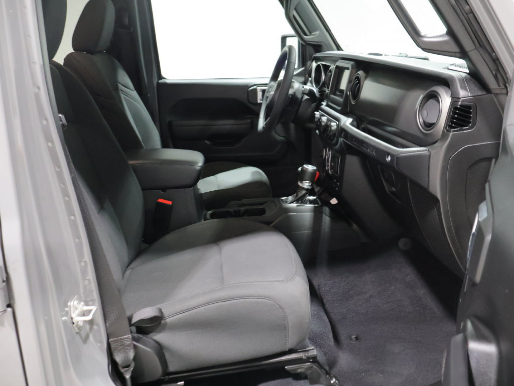 Used 2023 Jeep Wrangler Unlimited w/ Cold Weather Group AWD/4WD image 22