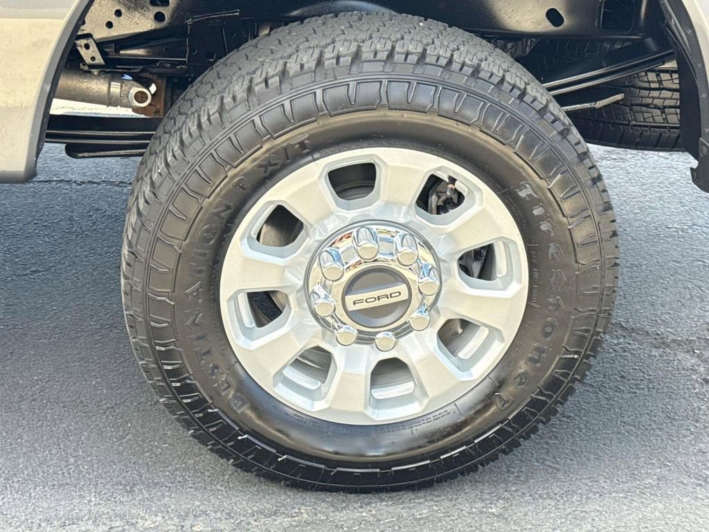 Certified 2024 Ford F250 XLT AWD/4WD image 30