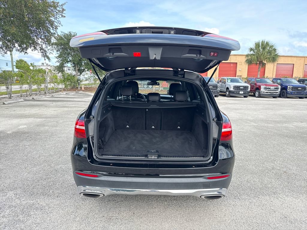 Used 2018 Mercedes-Benz GLC 300 image 25