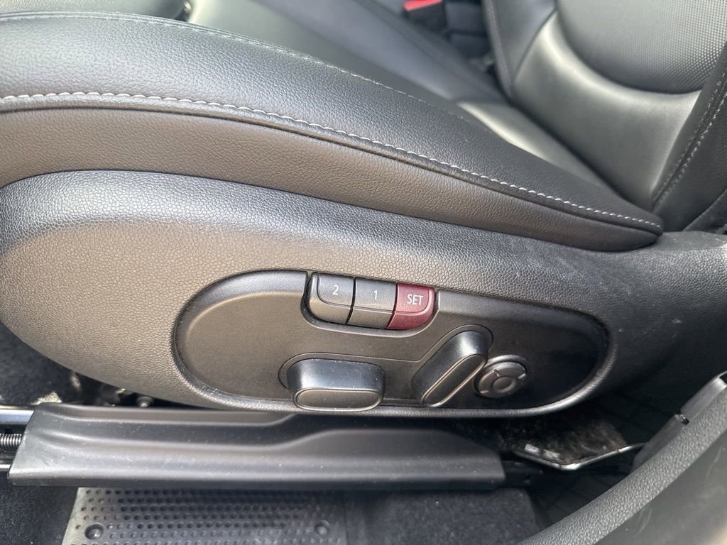 Used 2019 MINI Cooper Countryman S w/ Premium Package image 27