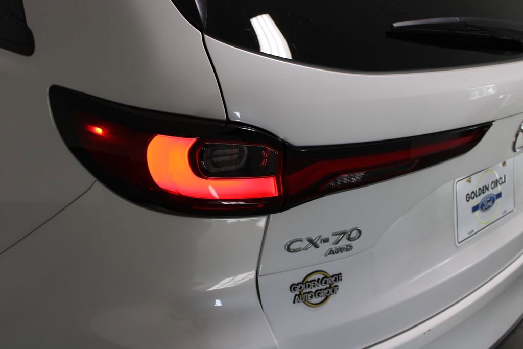 Used 2025 MAZDA CX-70 Plug-In Hybrid w/ Premium Pkg image 56