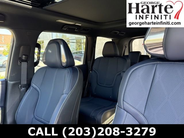 New 2026 INFINITI QX80 4WD image 24