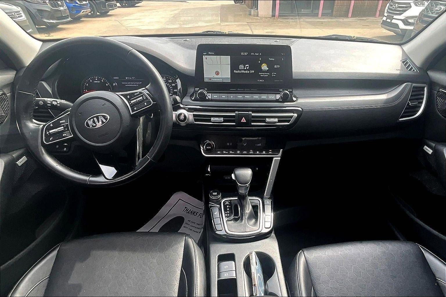 Used 2021 Kia Seltos SX w/ SX Sunroof Package image 7
