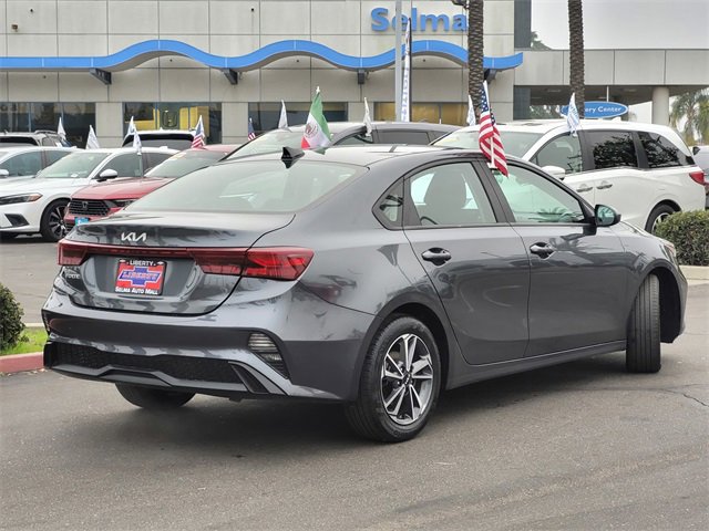 Used 2023 Kia Forte LXS image 5