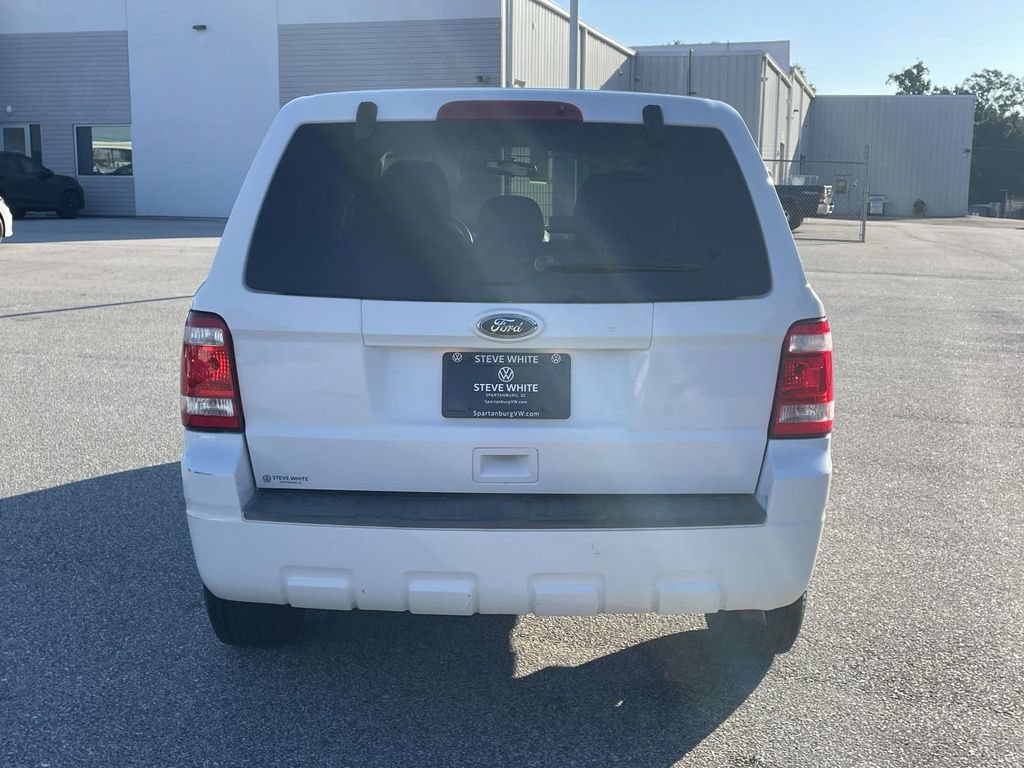 Used 2012 Ford Escape XLS AWD/4WD image 6
