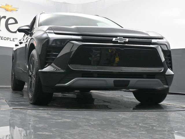New 2026 Chevrolet Blazer EV LT image 3