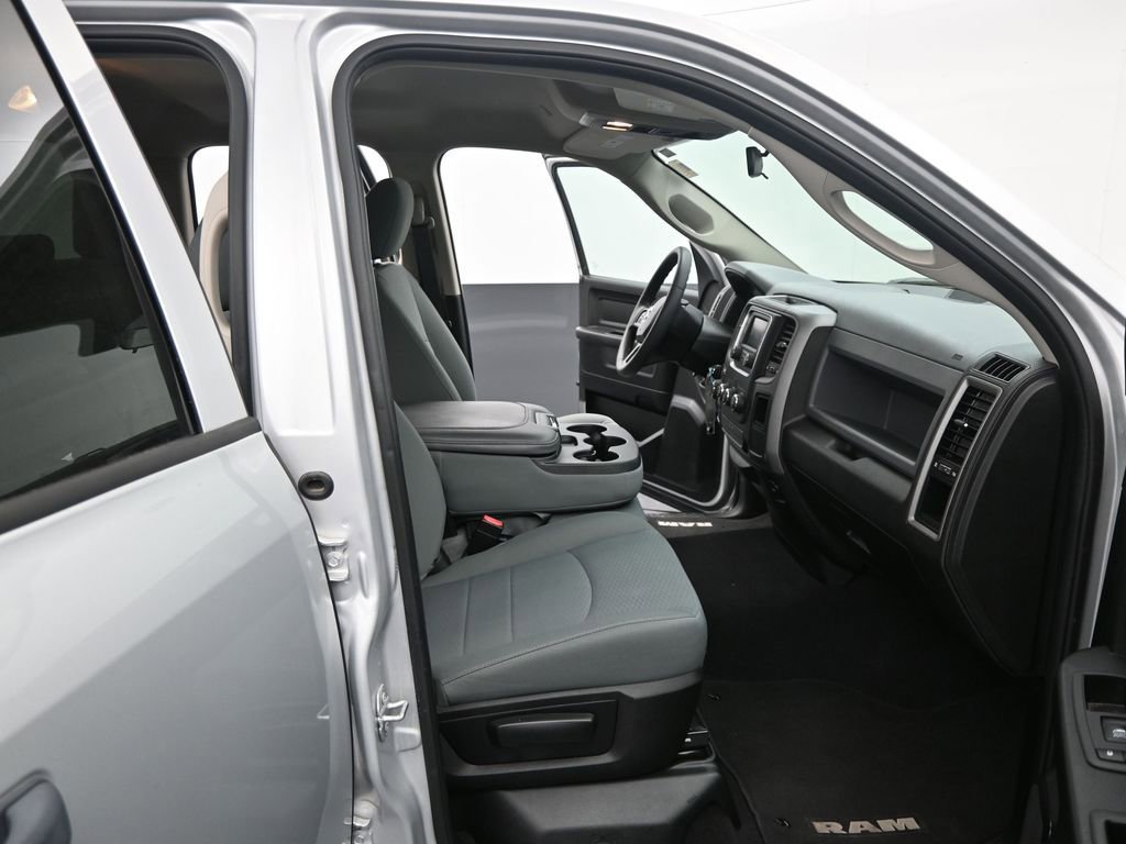 Used 2019 RAM 1500 Tradesman w/ Tradesman SXT Package image 32