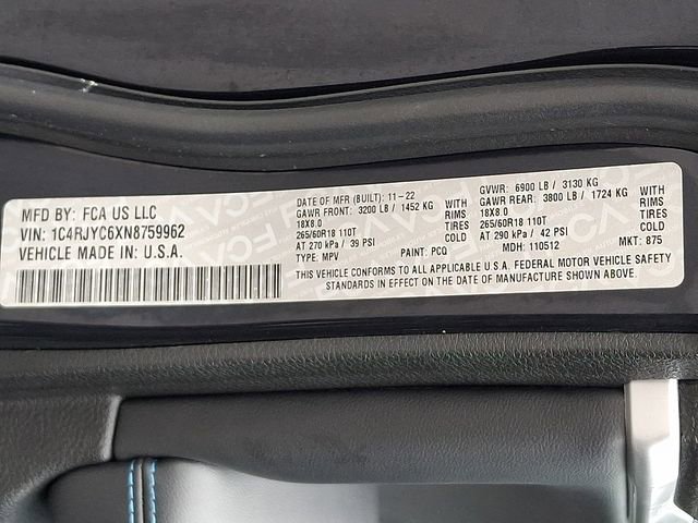 Used 2022 Jeep Grand Cherokee Trailhawk w/ Luxury Tech Group III image 28