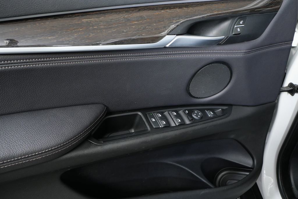 Used 2019 BMW X6 xDrive35i image 4