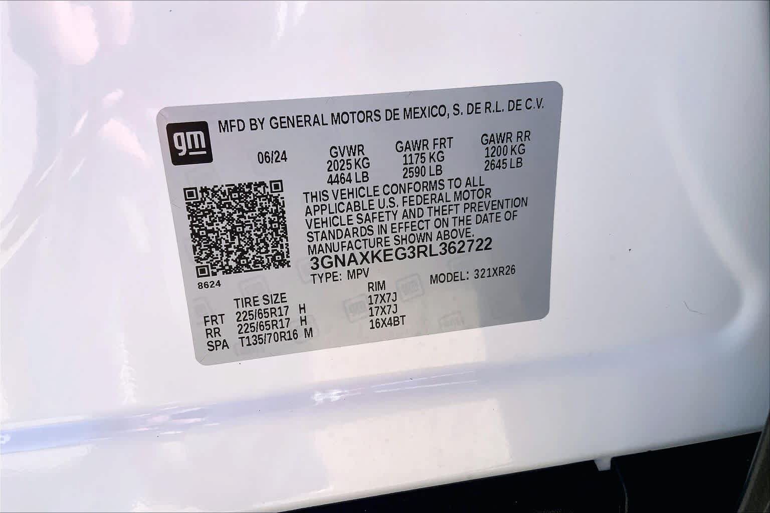 Used 2024 Chevrolet Equinox LT FWD image 33