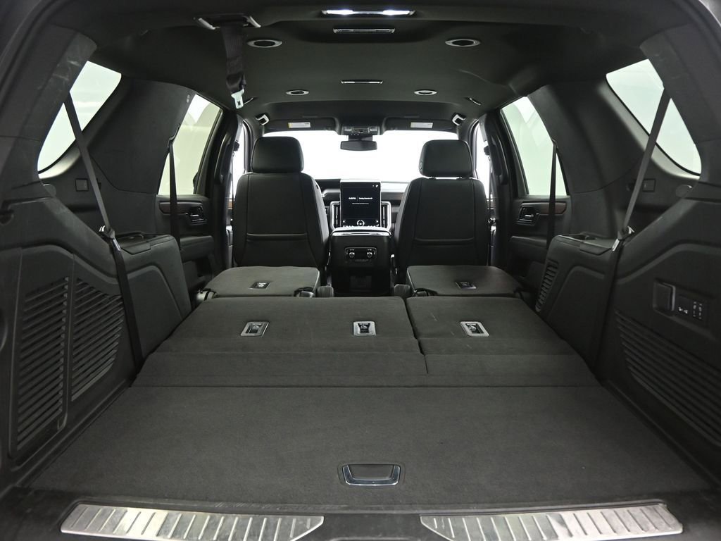 Used 2025 GMC Yukon Denali image 20