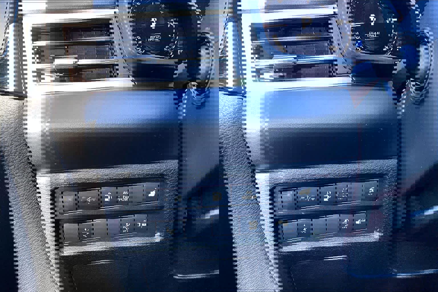 Used 2023 Mitsubishi Outlander SEL image 66