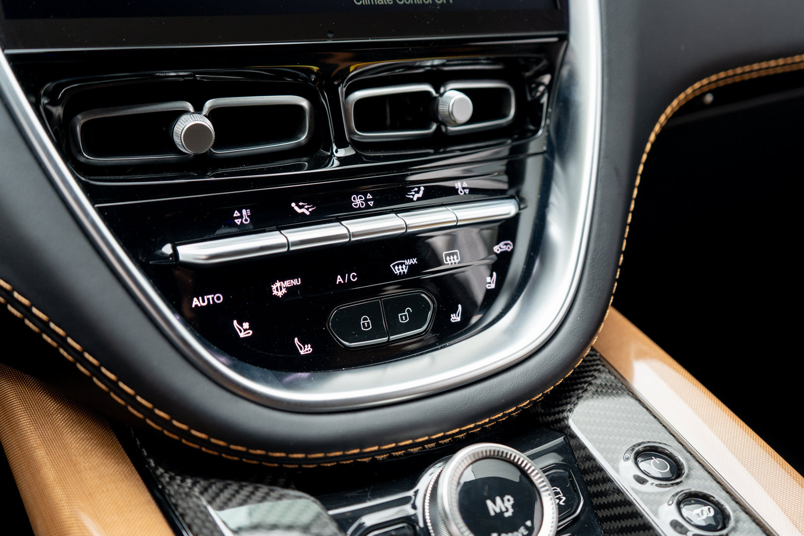 Used 2023 Aston Martin DBX 707 AWD/4WD image 15
