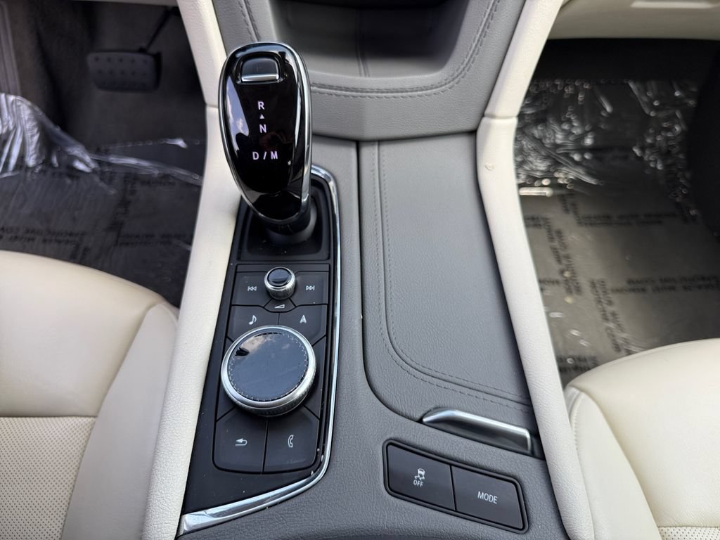 Used 2024 Cadillac XT6 Premium Luxury AWD/4WD image 20