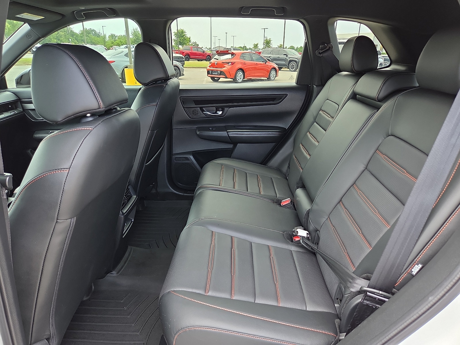 Used 2025 Honda CR-V Sport-L image 10