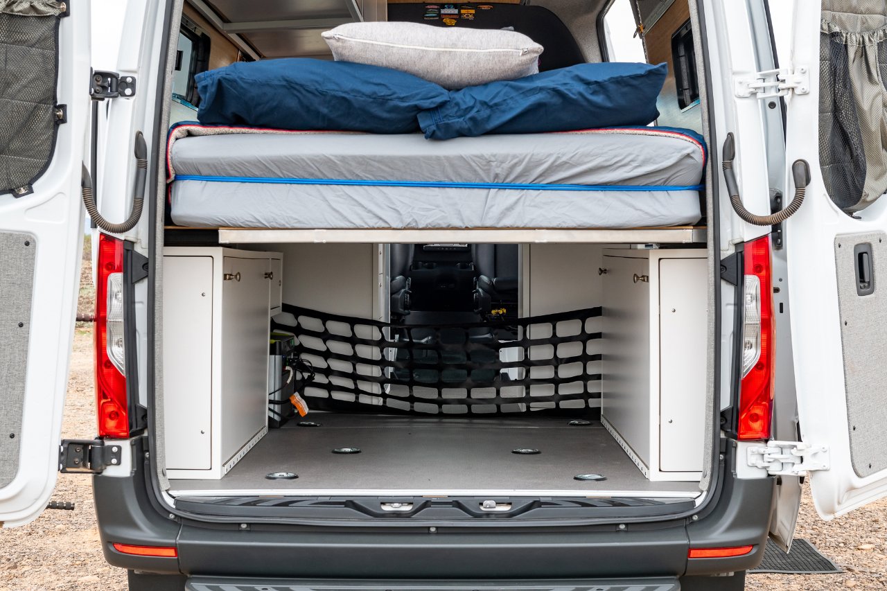 Used 2019 Mercedes-Benz Sprinter 4x4 144 image 11