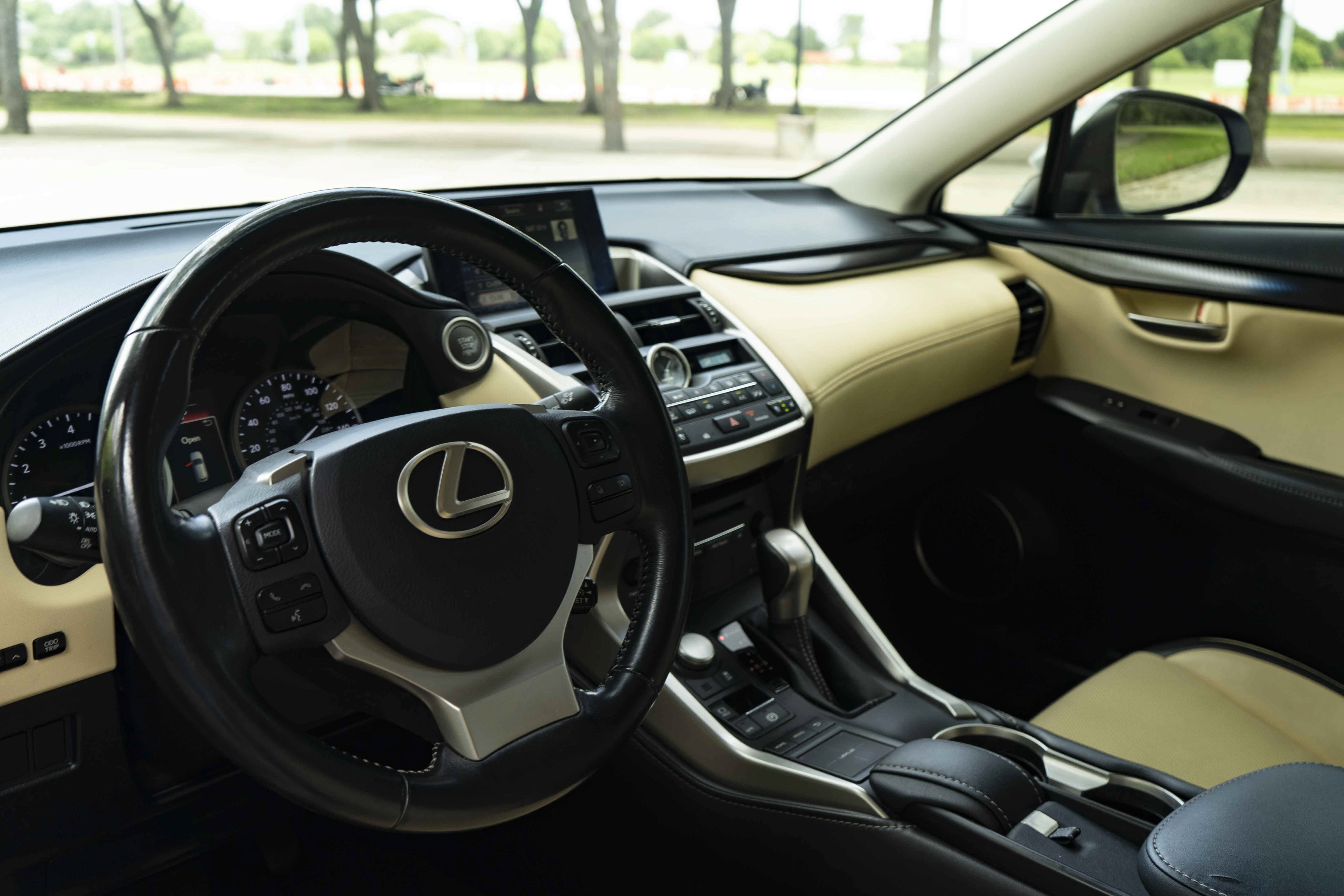 Used 2016 Lexus NX 200t FWD w/ Premium Package image 16