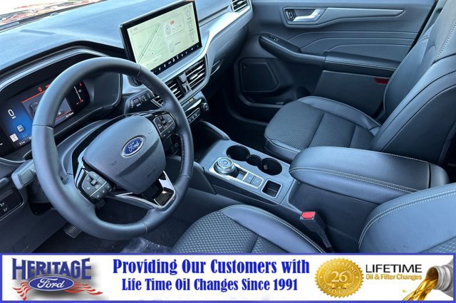 New 2025 Ford Escape SE w/ Class II Trailer Tow Package image 7
