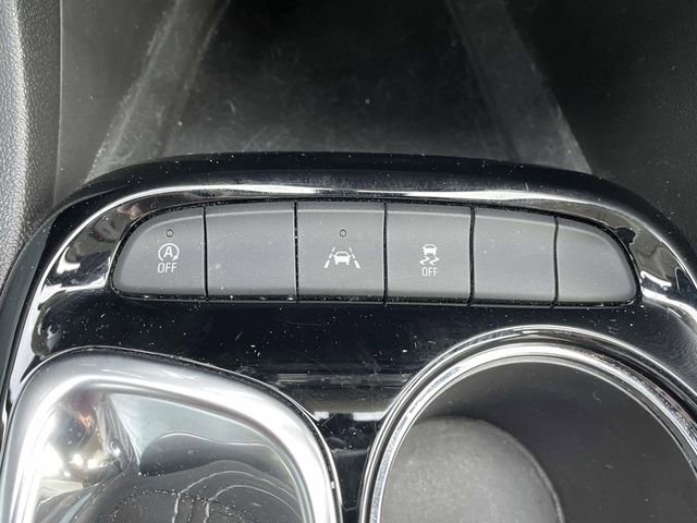 Used 2020 Buick Encore GX Select image 24