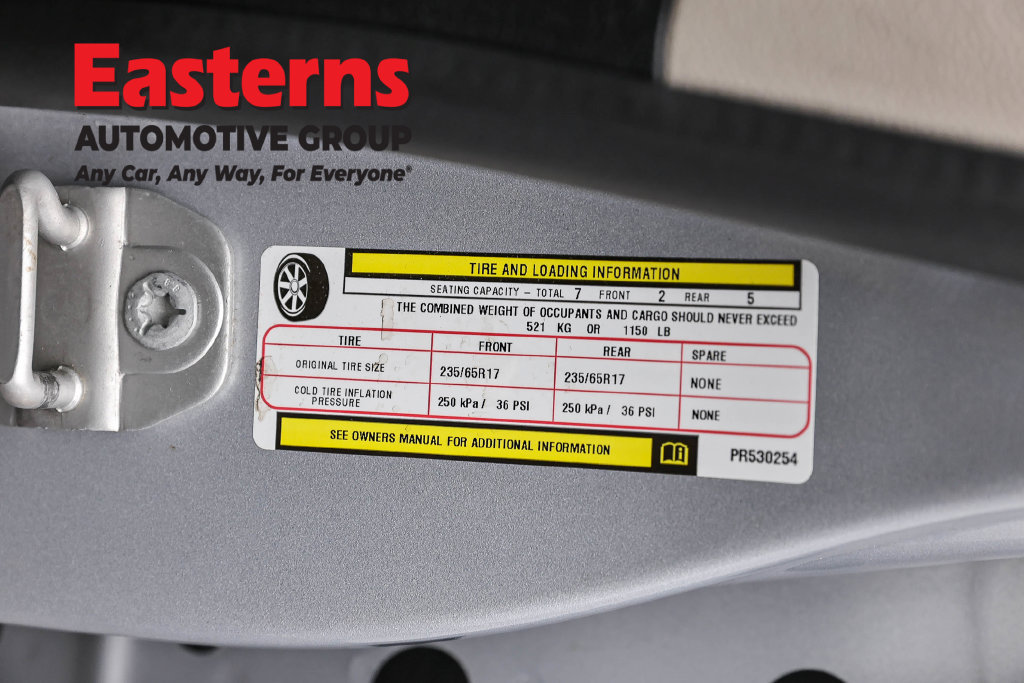 Used 2023 Chrysler Voyager LX FWD image 38