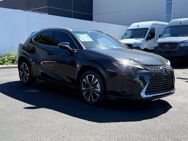 Used 2025 Lexus UX 300h AWD w/ Cold Area Package image 7