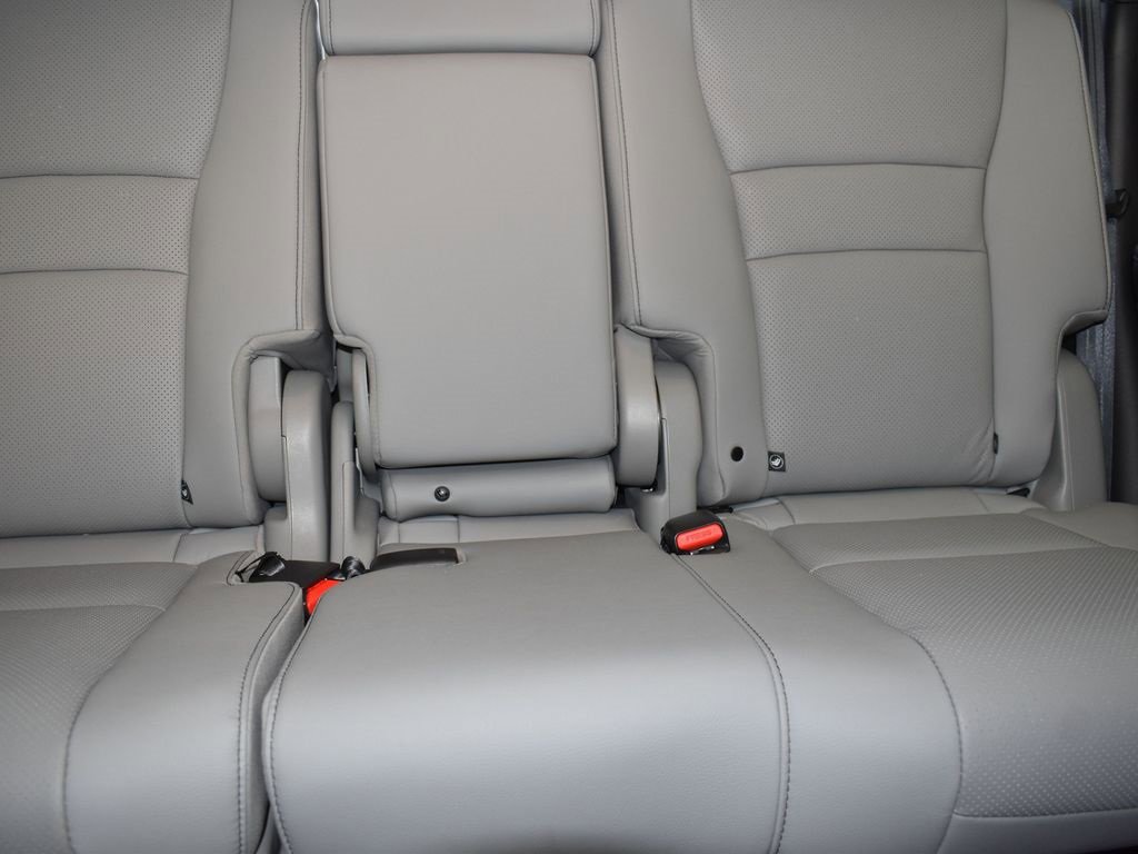 Used 2025 Honda Passport EX-L image 28