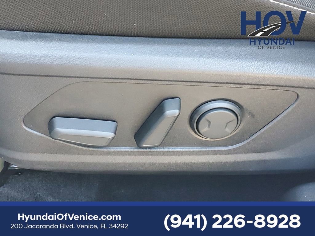 Certified 2022 Hyundai Tucson SEL FWD image 23