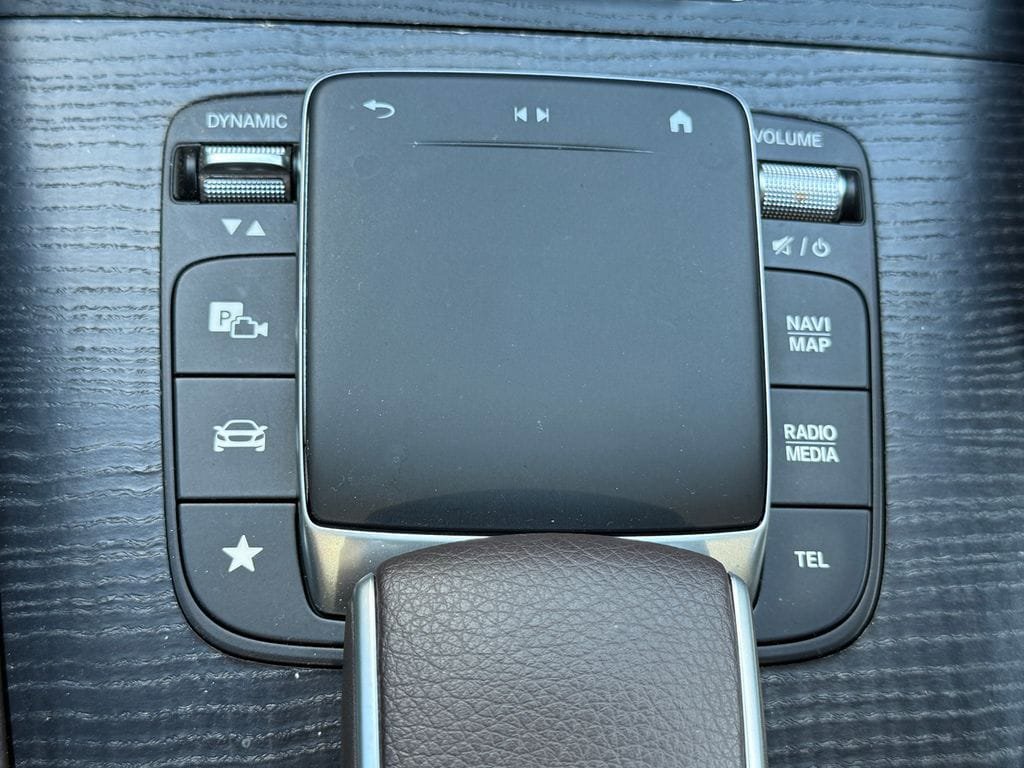 Used 2022 Mercedes-Benz GLS 450 4MATIC image 32