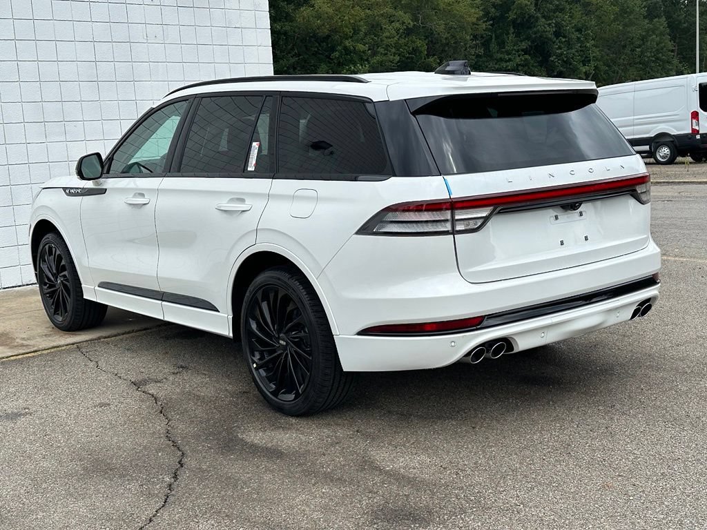 New 2026 Lincoln Aviator Reserve w/ Jet Appearance Package AWD/4WD image 32