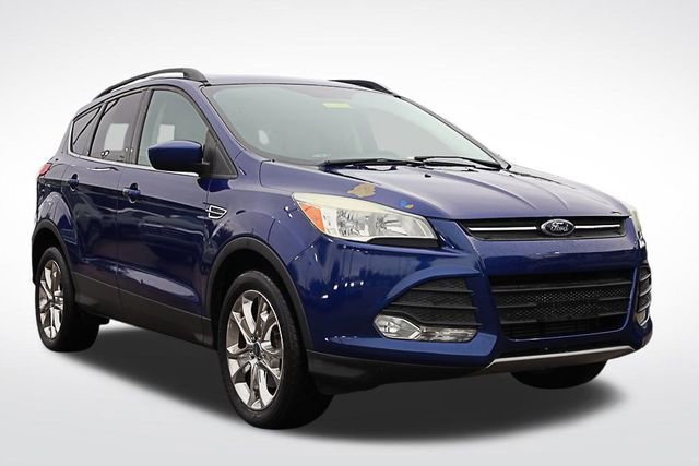 Used 2016 Ford Escape SE w/ SE Leather Comfort Package