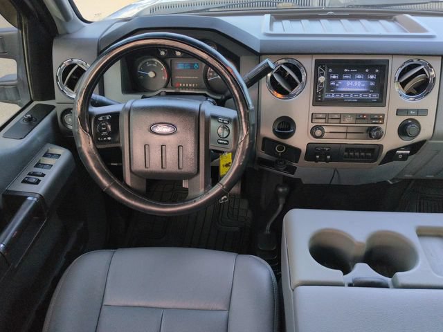 Used 2013 Ford F250 XLT w/ XLT Interior Pkg AWD/4WD image 16