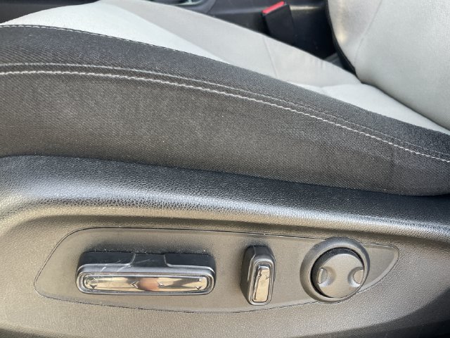 Used 2023 Honda CR-V EX image 25