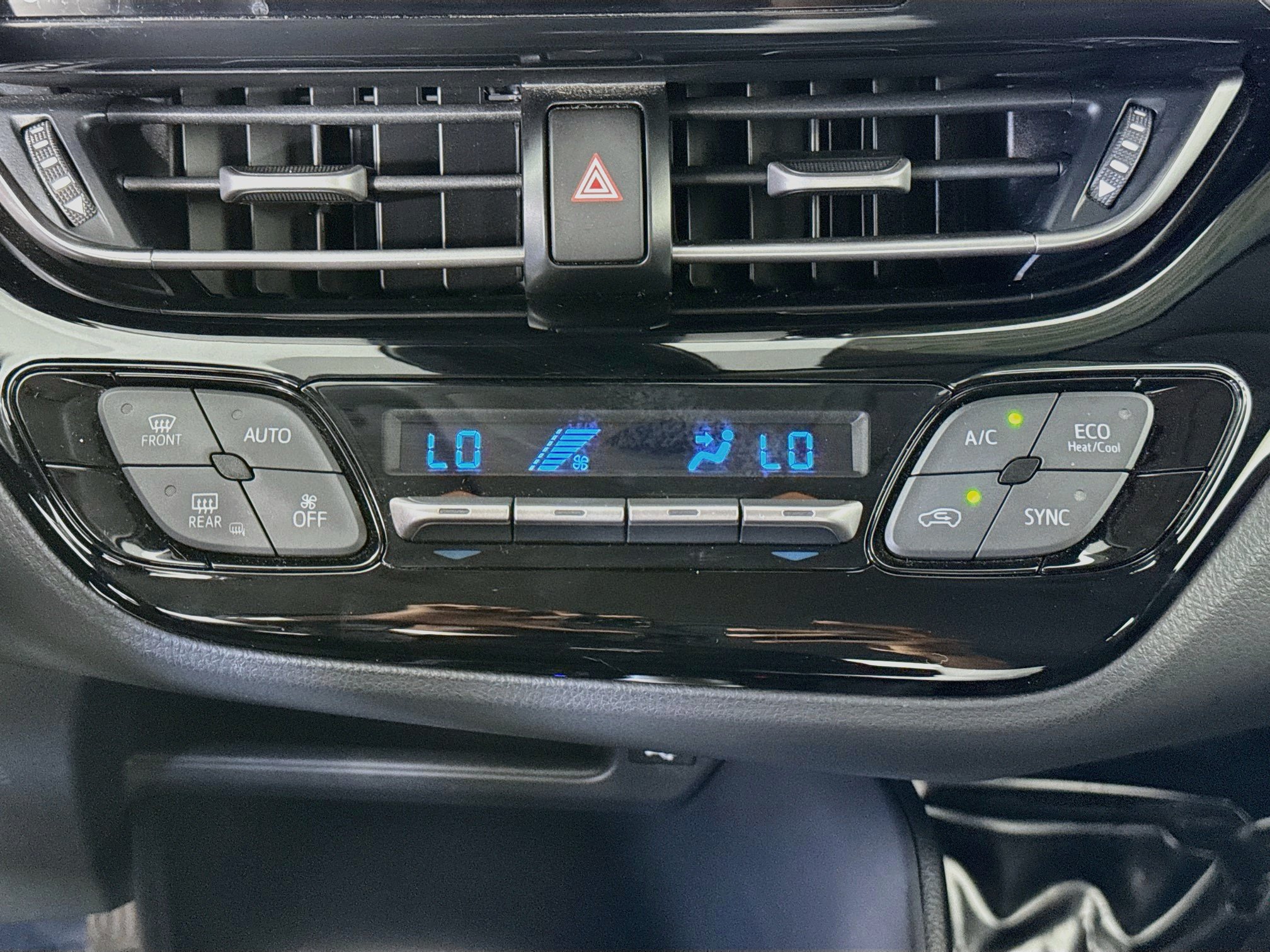 Certified 2021 Toyota C-HR LE FWD image 15