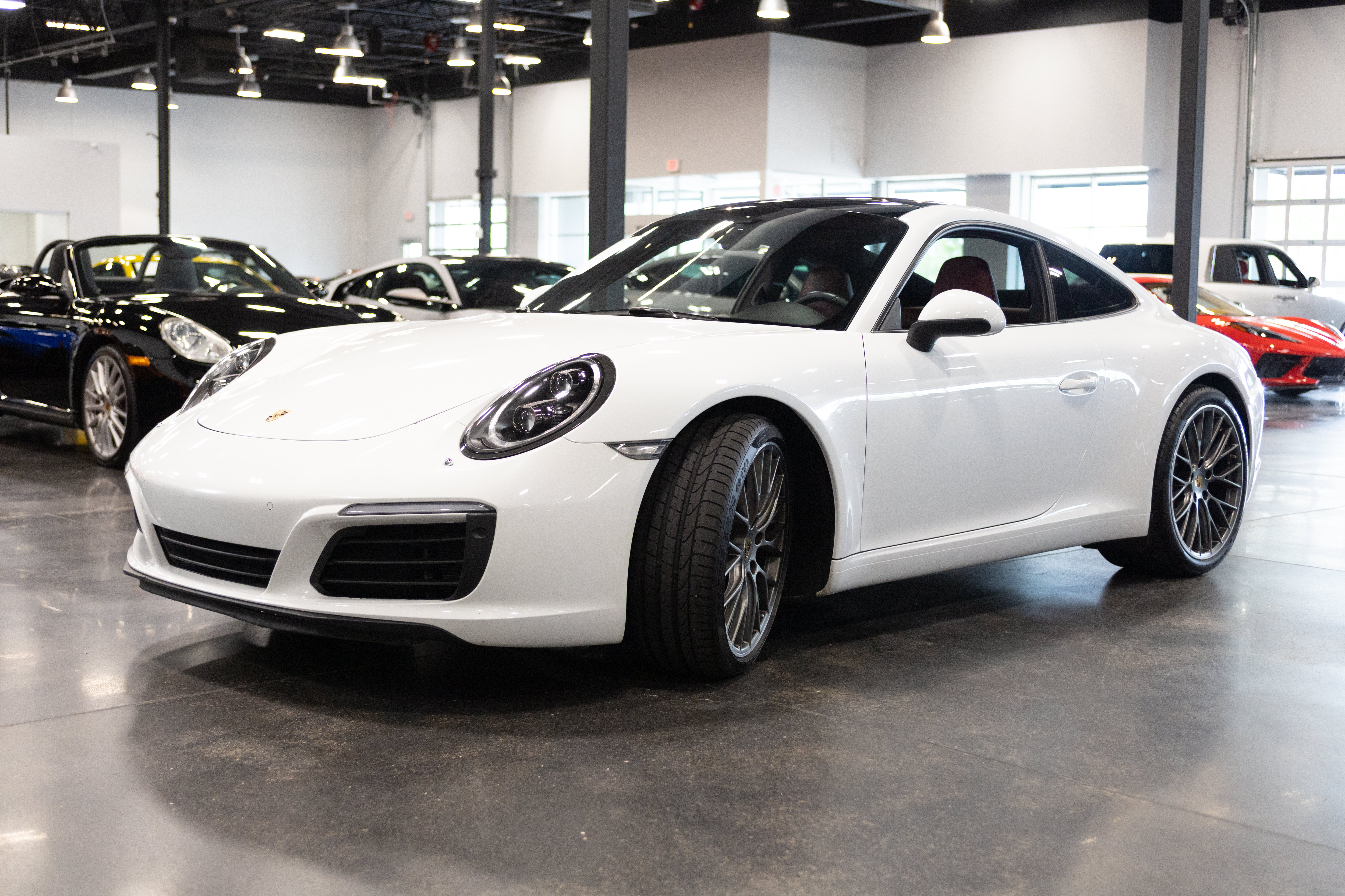 Used 2017 Porsche 911 Carrera S RWD image 3