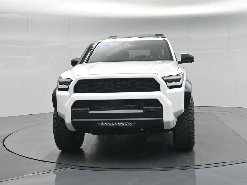 Used 2025 Toyota 4Runner Trailhunter AWD/4WD image 27