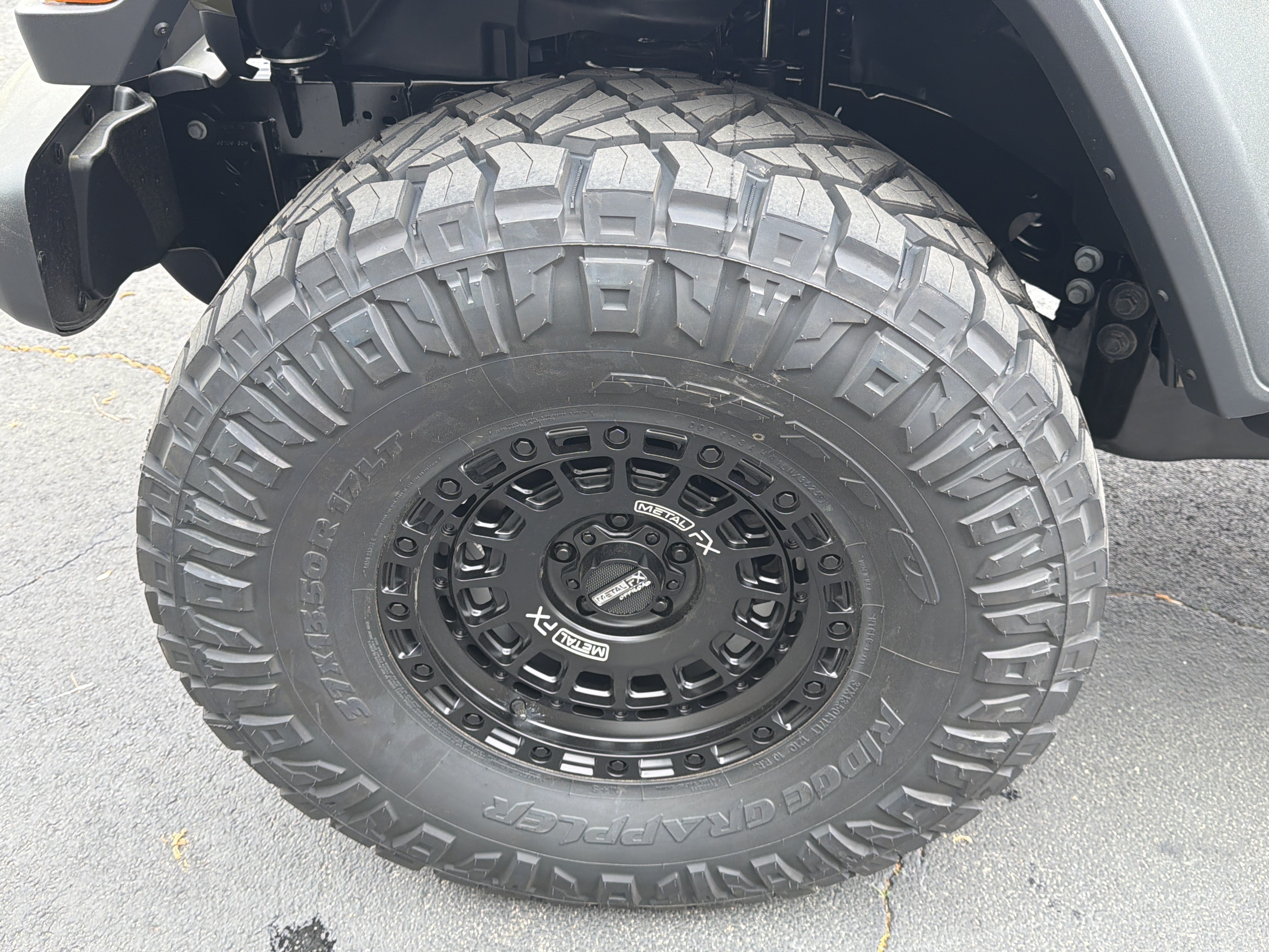 New 2026 Jeep Gladiator Sport AWD/4WD image 14