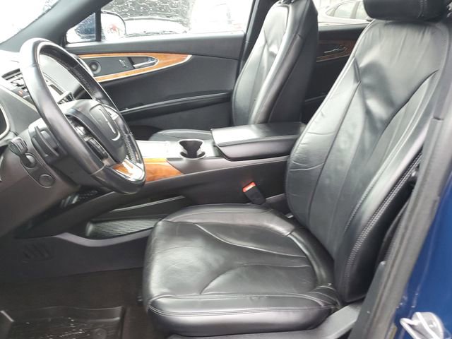 Used 2019 Lincoln Nautilus Reserve w/ Cargo Utility Package image 27