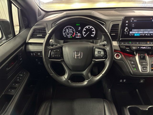 Used 2025 Honda Odyssey Sport-L image 17