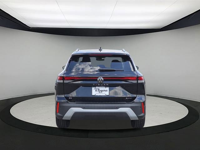 New 2025 Volkswagen Tiguan SE image 6
