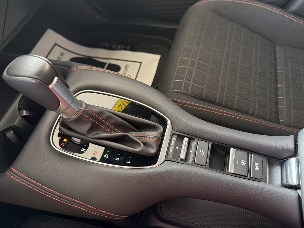 Certified 2024 Honda HR-V Sport image 32