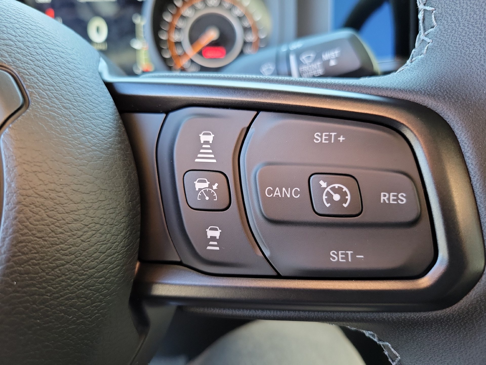 New 2026 Jeep Gladiator Sport AWD/4WD image 6