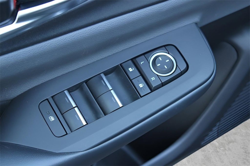 Certified 2023 Toyota Prius XLE image 16