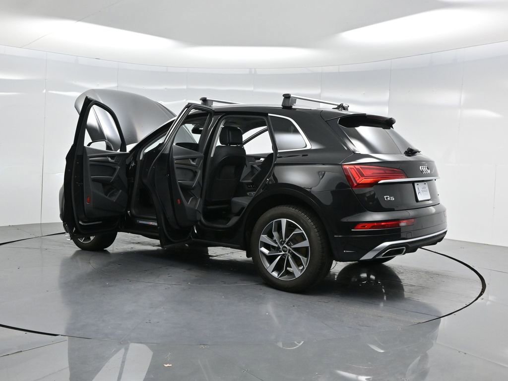 Used 2024 Audi Q5 2.0T Premium w/ Convenience Package image 58
