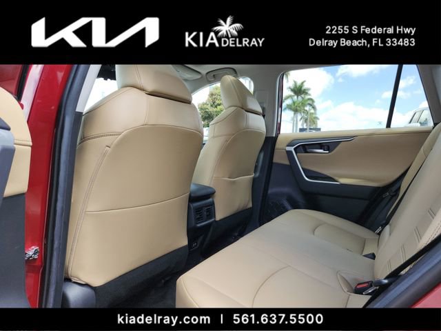 Used 2021 Toyota RAV4 Limited AWD/4WD image 17