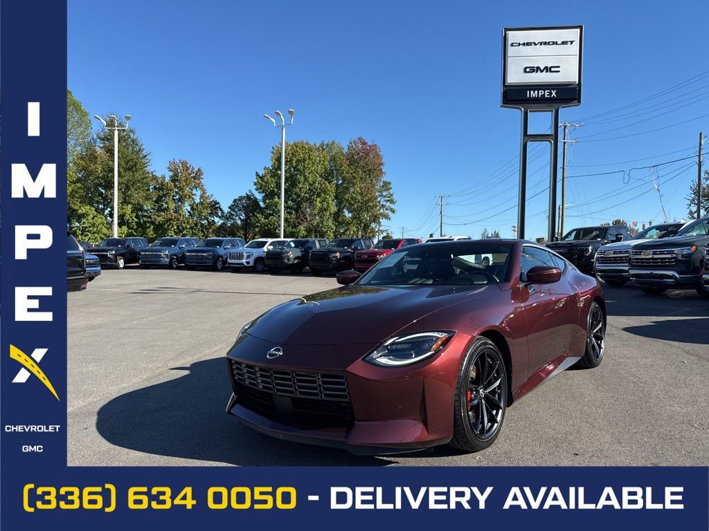 Used 2025 Nissan Z Performance w/ Floor Mat Package